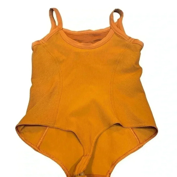 Lululemon Athletica Womens Ribbed Tank Bodysuit Thong V-Neck Orange Size 6 - Picture 6 of 9